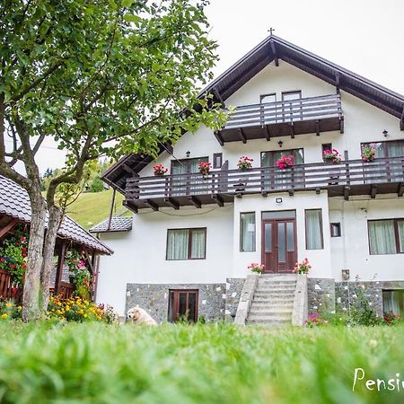 Apartamento Casa Dora Moeciu De Sus Exterior foto